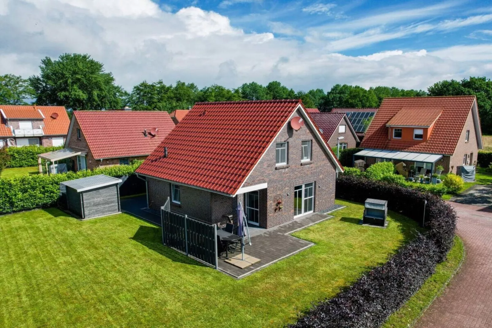 581071 - Buitenkant zomer