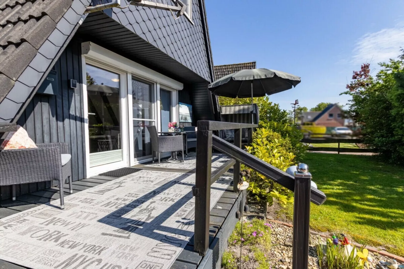 634121 - Buitenkant zomer