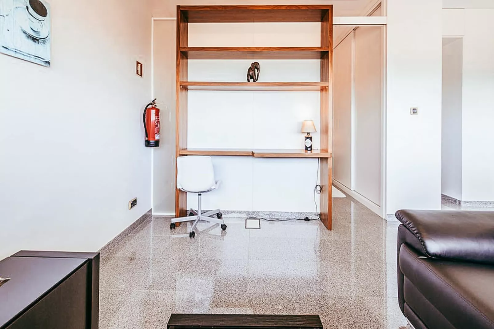 Trendy Apartment River View By Gthouse - Woonkamer