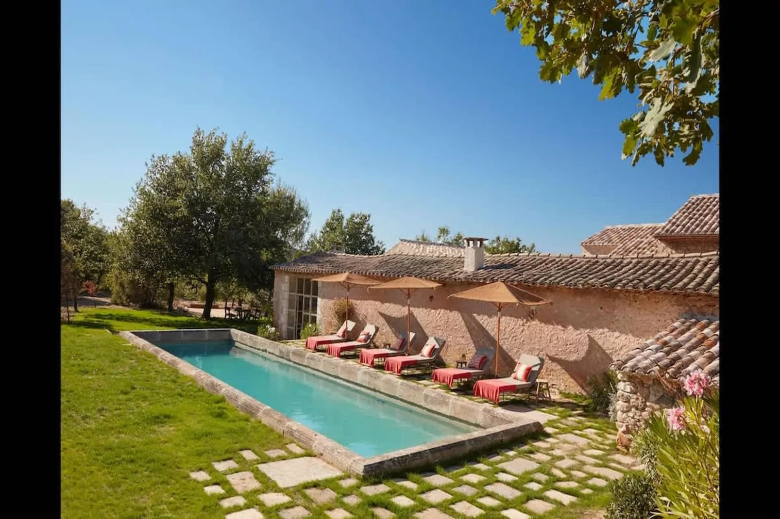 Villa de charme confort au milieu des vignes du Lubéron-Zwembad