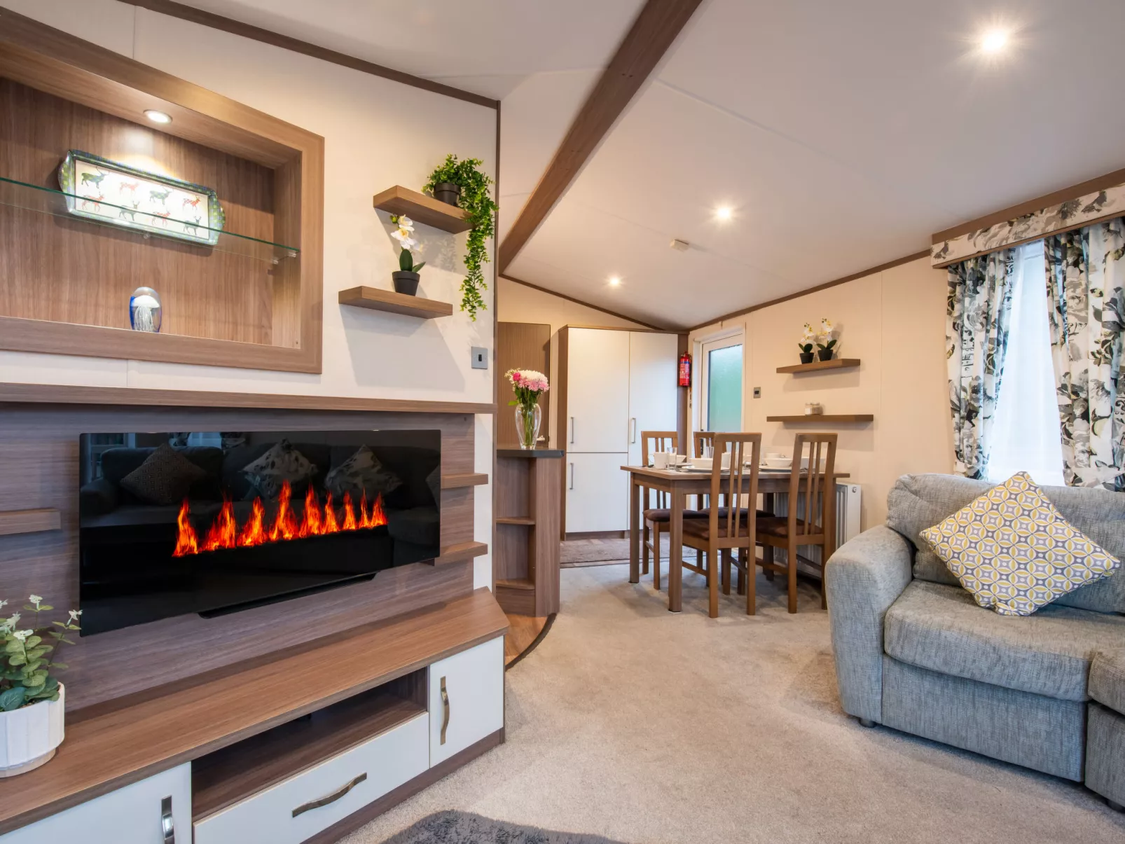 ScottishHighlands.LochNess - Binnen