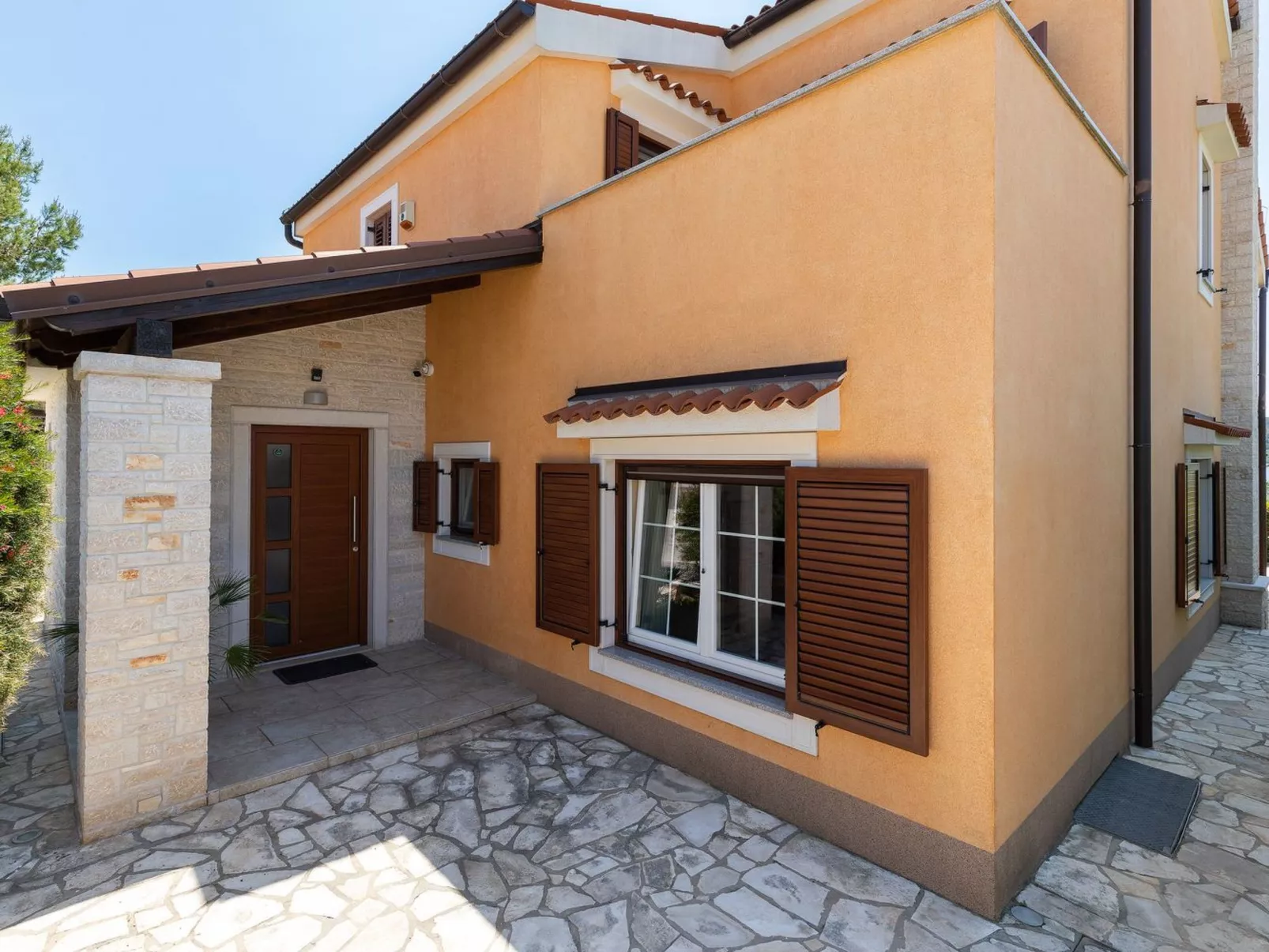 In Pomer mit privatem beheizten Pool und Meerblick - Image-tags.info