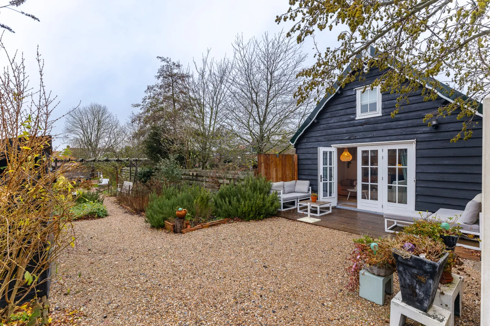 Holiday home - Schoolstraat 6a | Vrouwenpolder - Buitenkant zomer