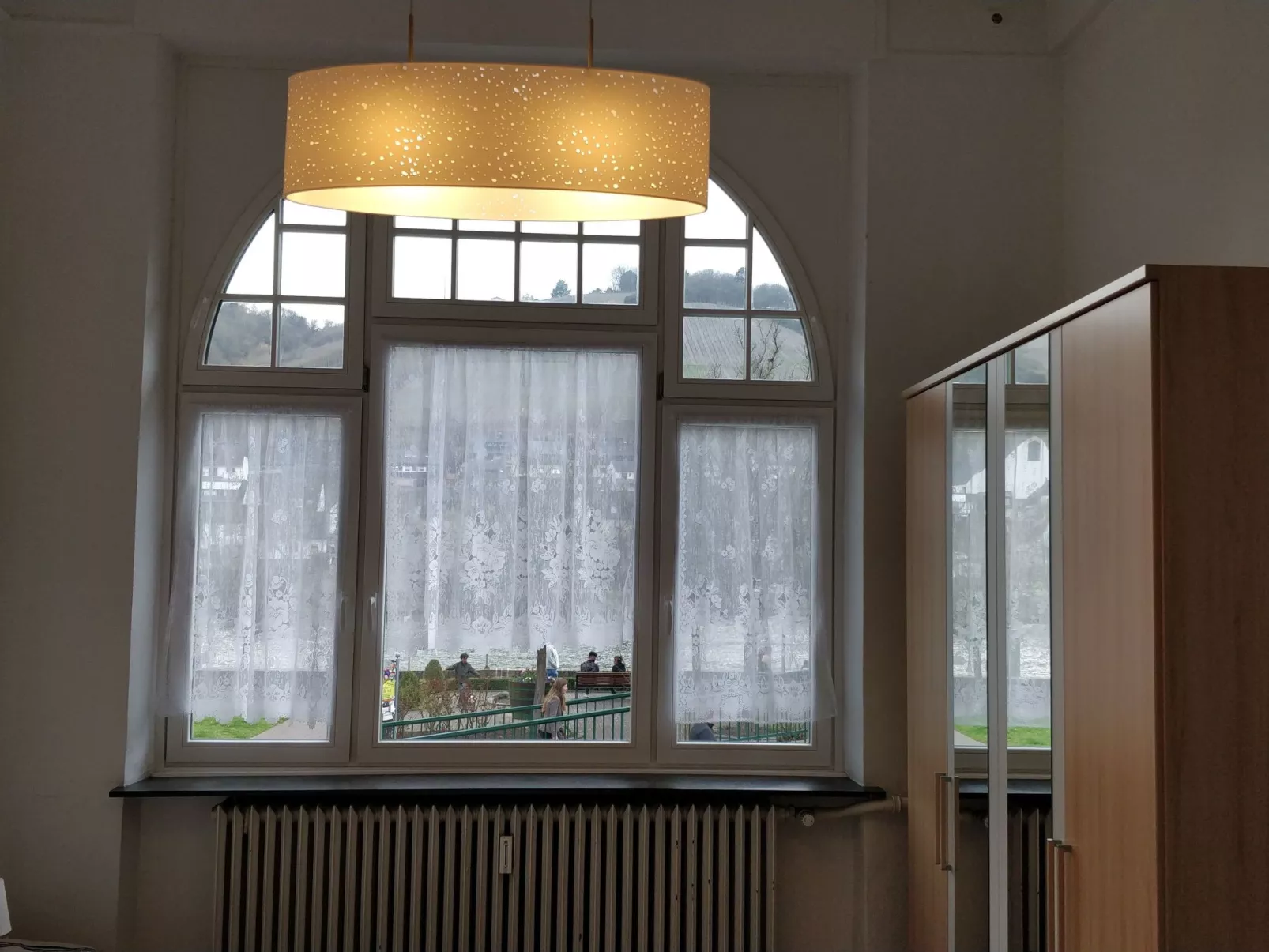 Wohnung in einem historischen Gebäude mit Balkon und Blick auf die Mosel - Image-tags.info