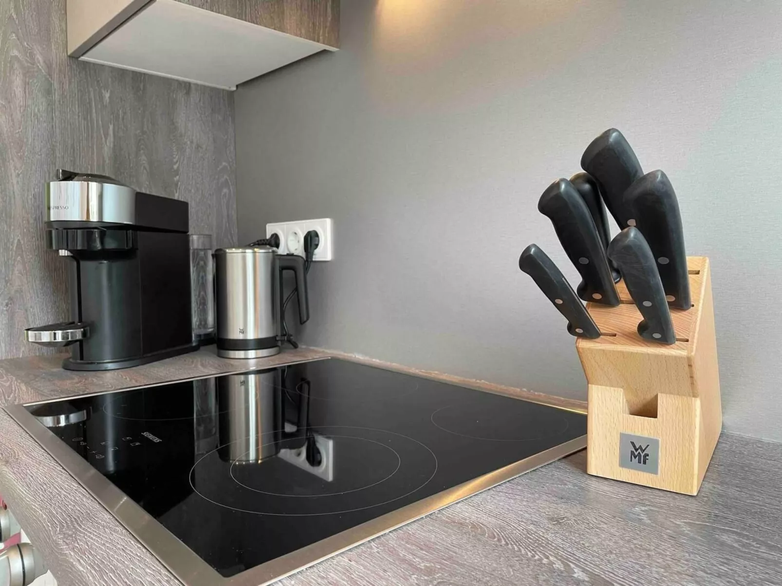 Annika-Image-tags.info