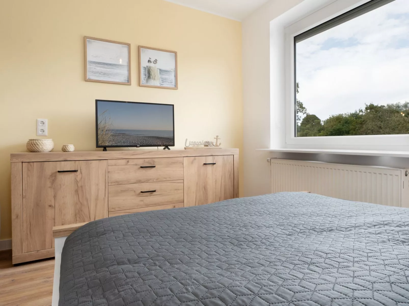 Captains Quarters 5 - strandnah, maritimer Charme - Image-tags.info