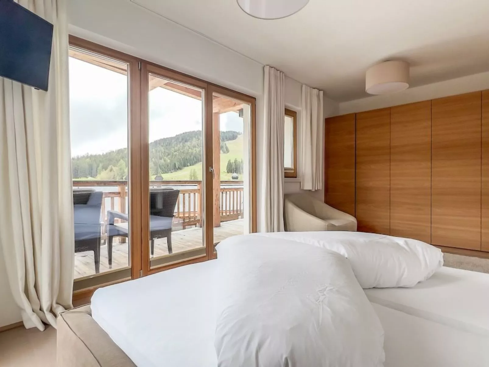 Luxus Chalet Poolblick - mit eigener Sauna - Image-tags.info