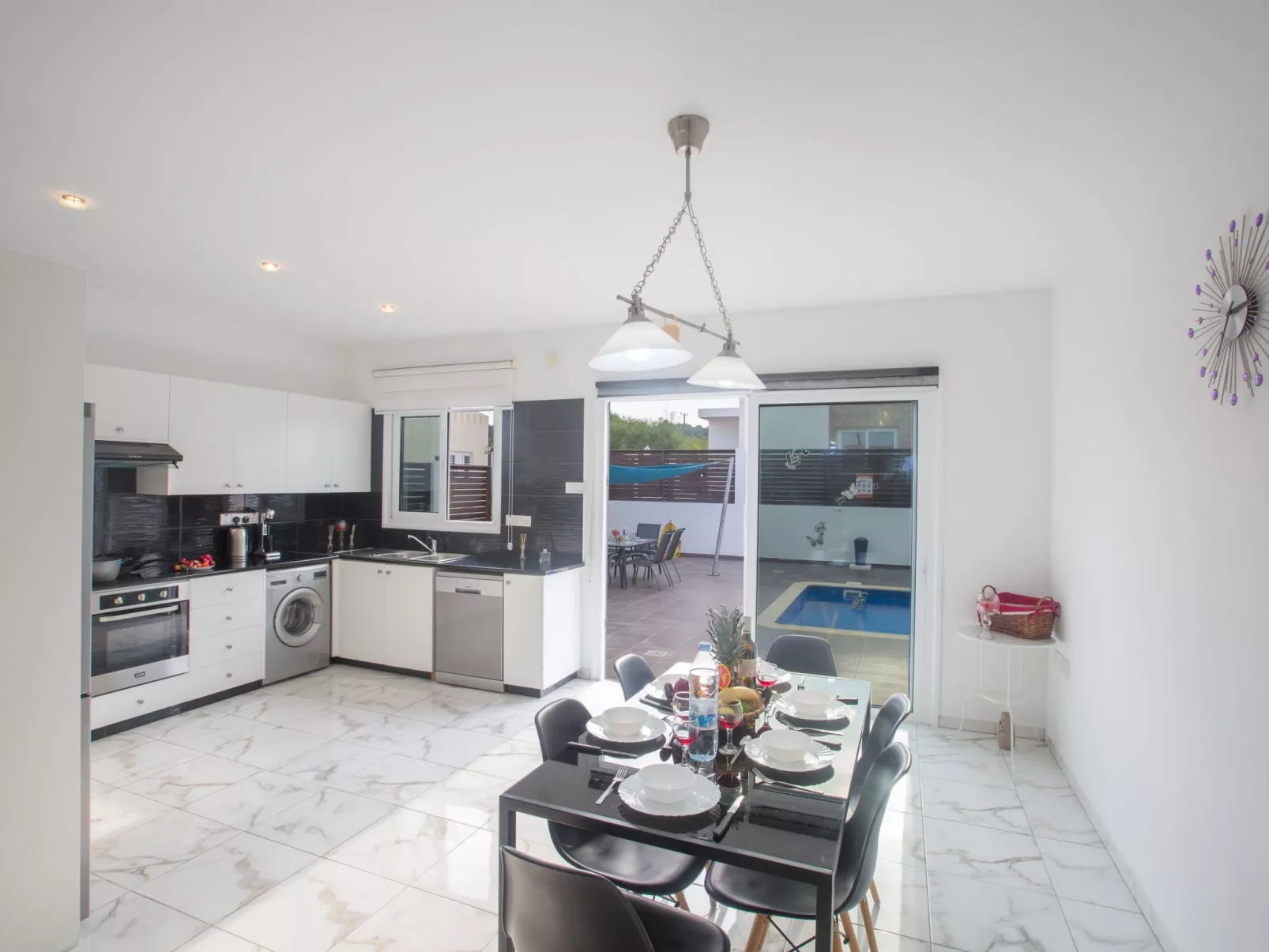 3-Schlafzimmer-Villa in Protaras Zentrum mit Pool - Image-tags.info