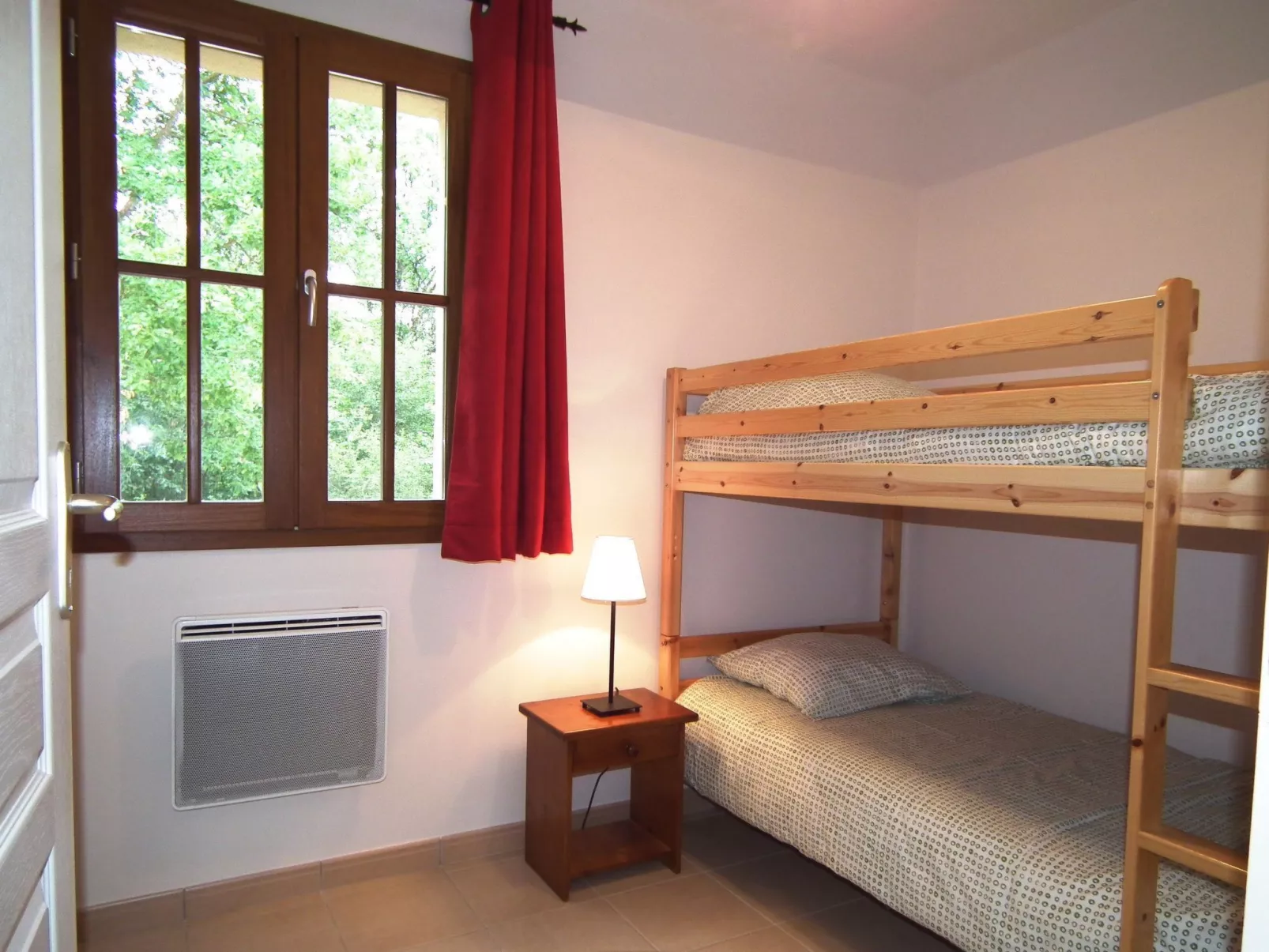 Domäne mit Jacuzzi - Image-tags.info