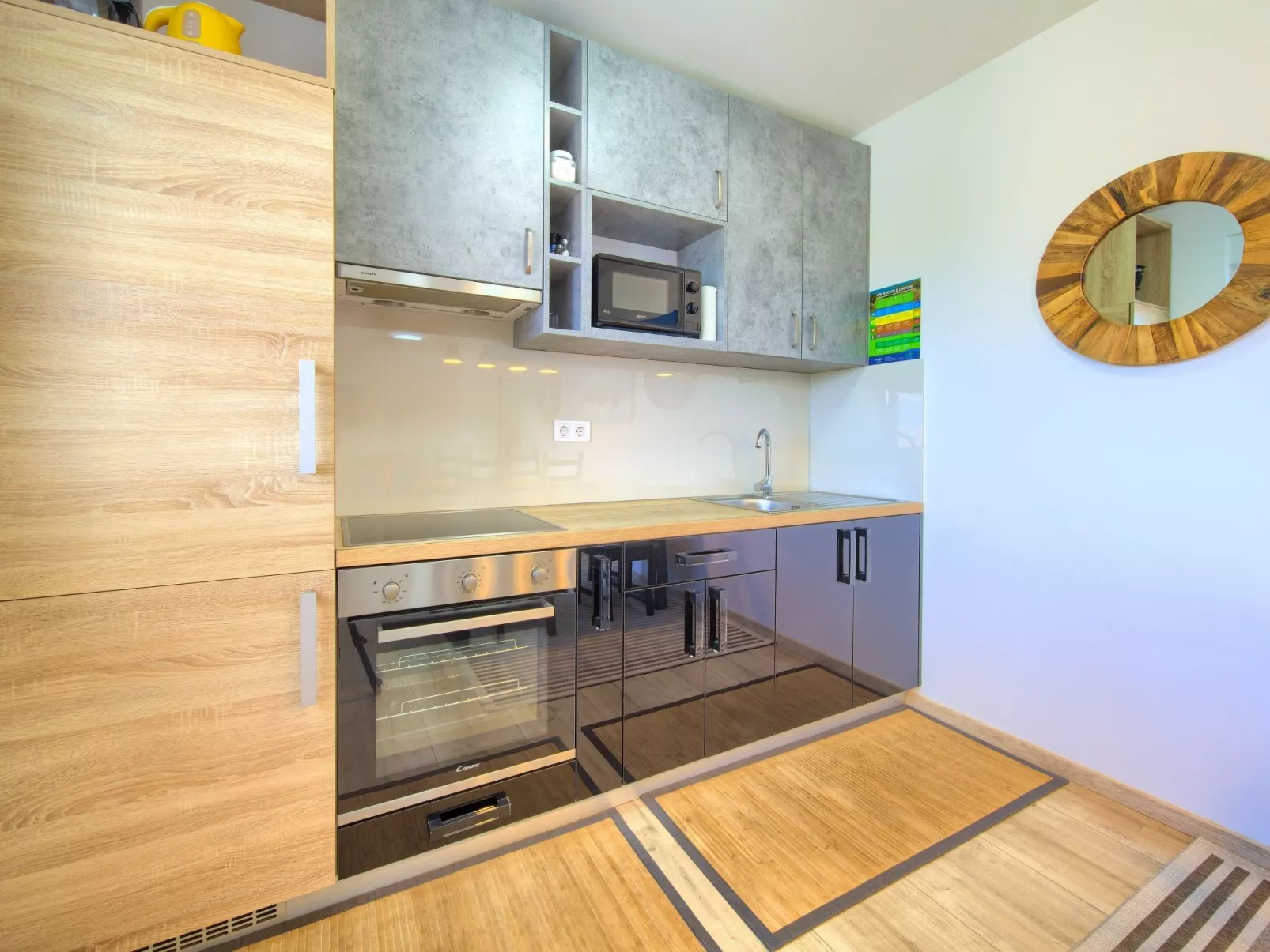 Nadica Deluxe 4 - Image-tags.info