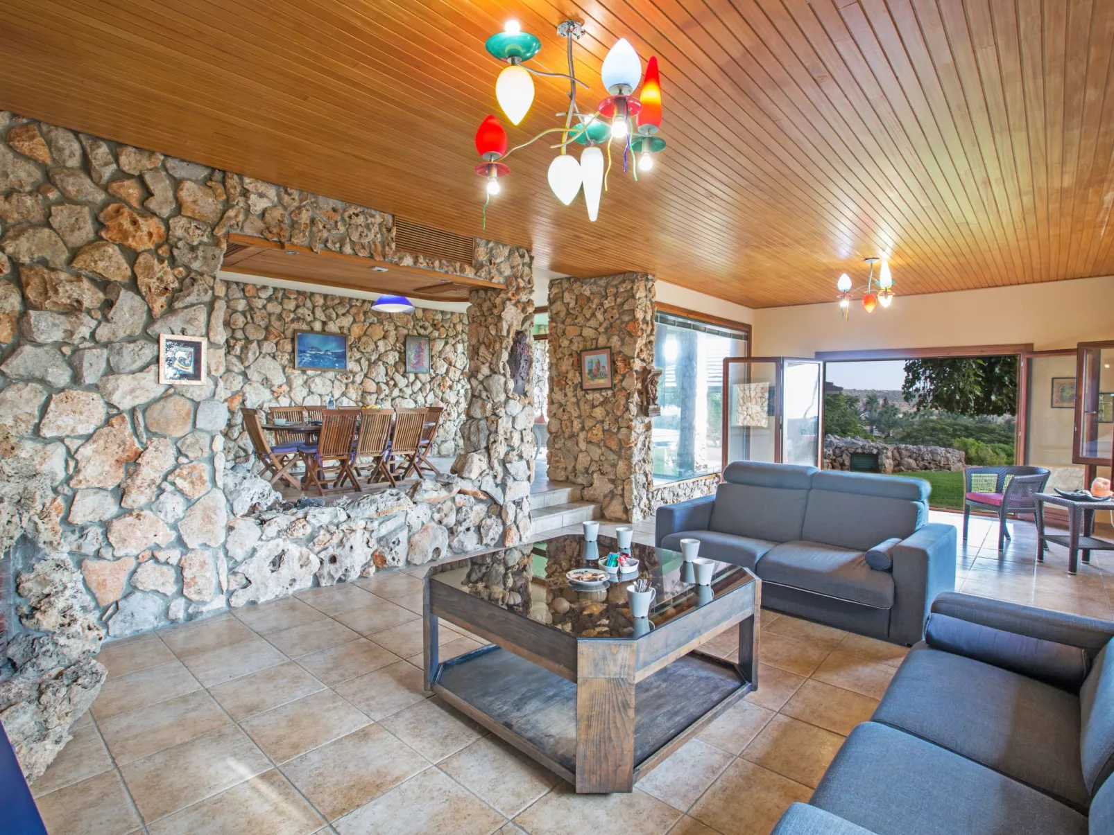 Private Villa mit Panoramablick auf das Meer - Image-tags.info