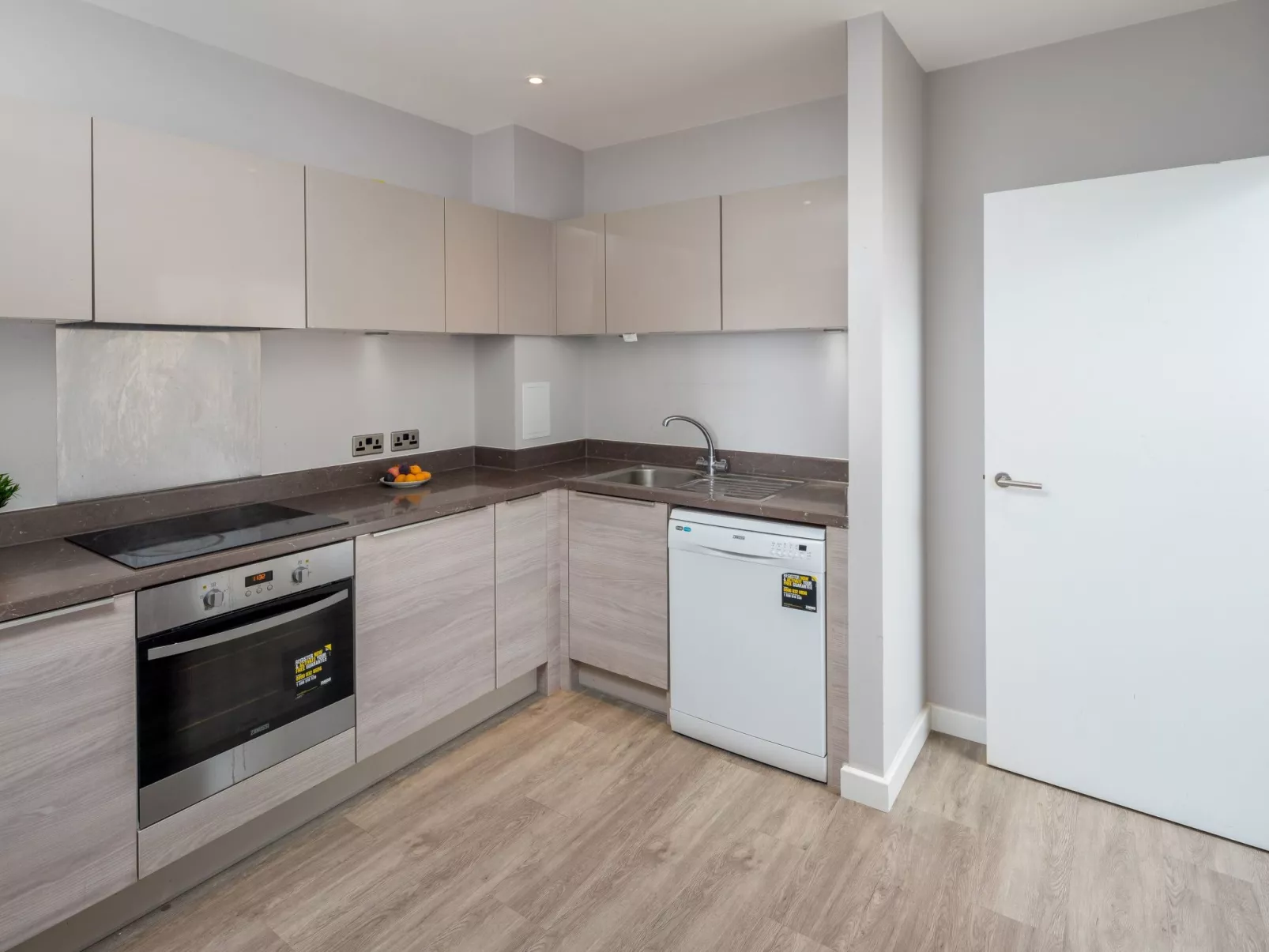 Atemberaubende Wohnung, in der Nähe von East Croydon Station - Binnen