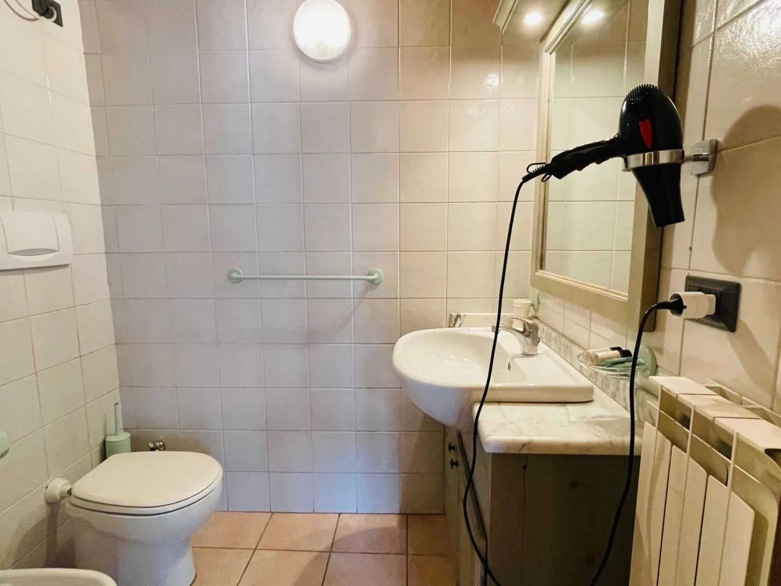 Zwei-Zimmer-Wohnung im Dachgeschoss 5 p. l. Villa Frejus - Image-tags.info