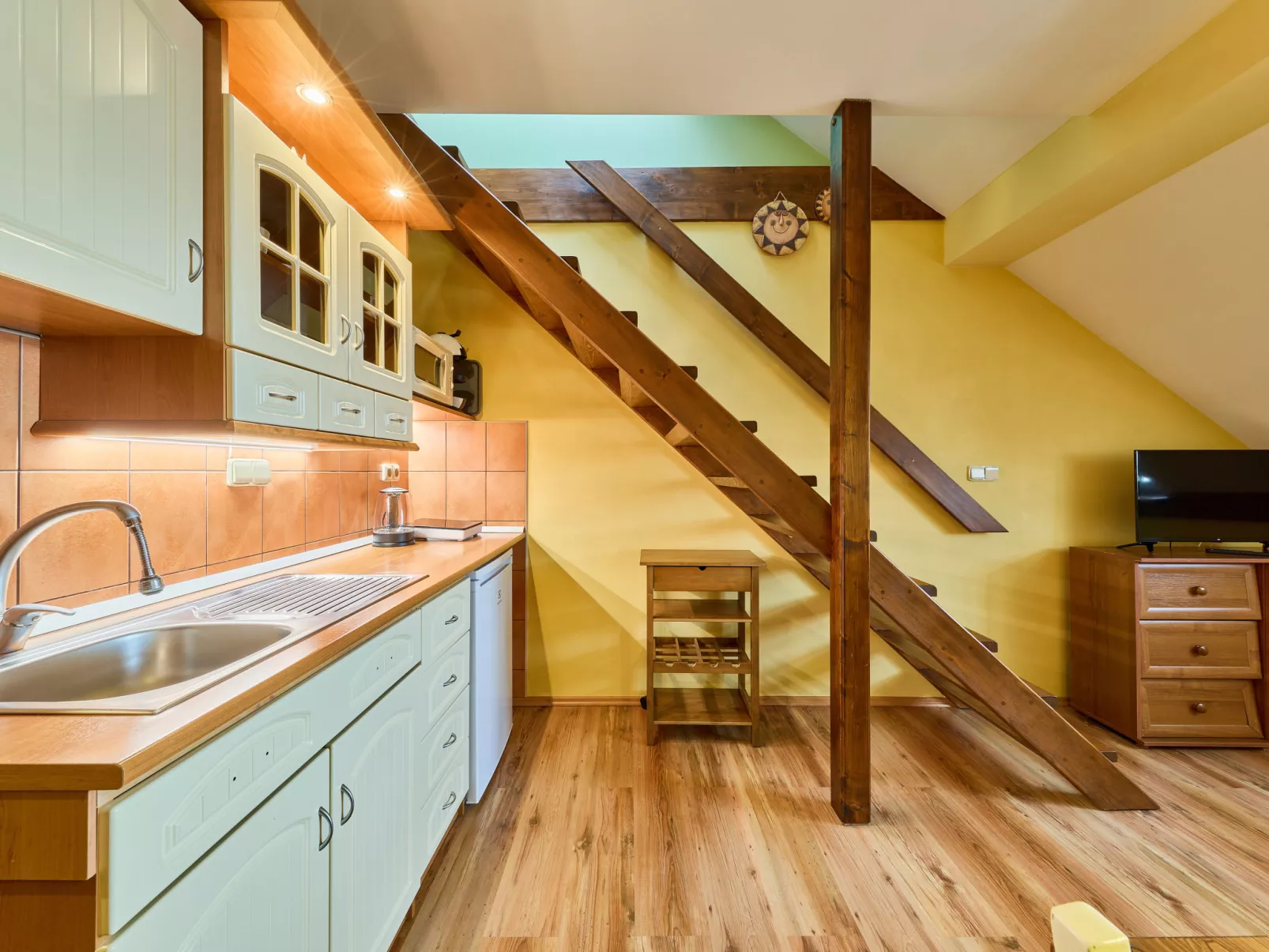 Vysoké nad Jizerou - Binnen