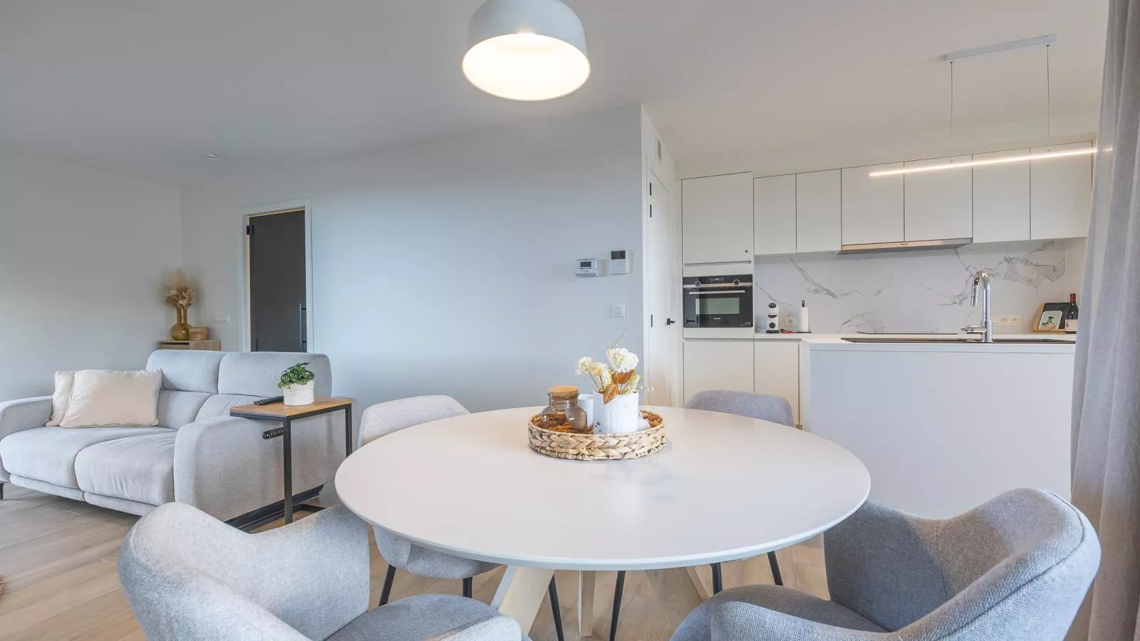 Castor - 0102 - Woonkamer