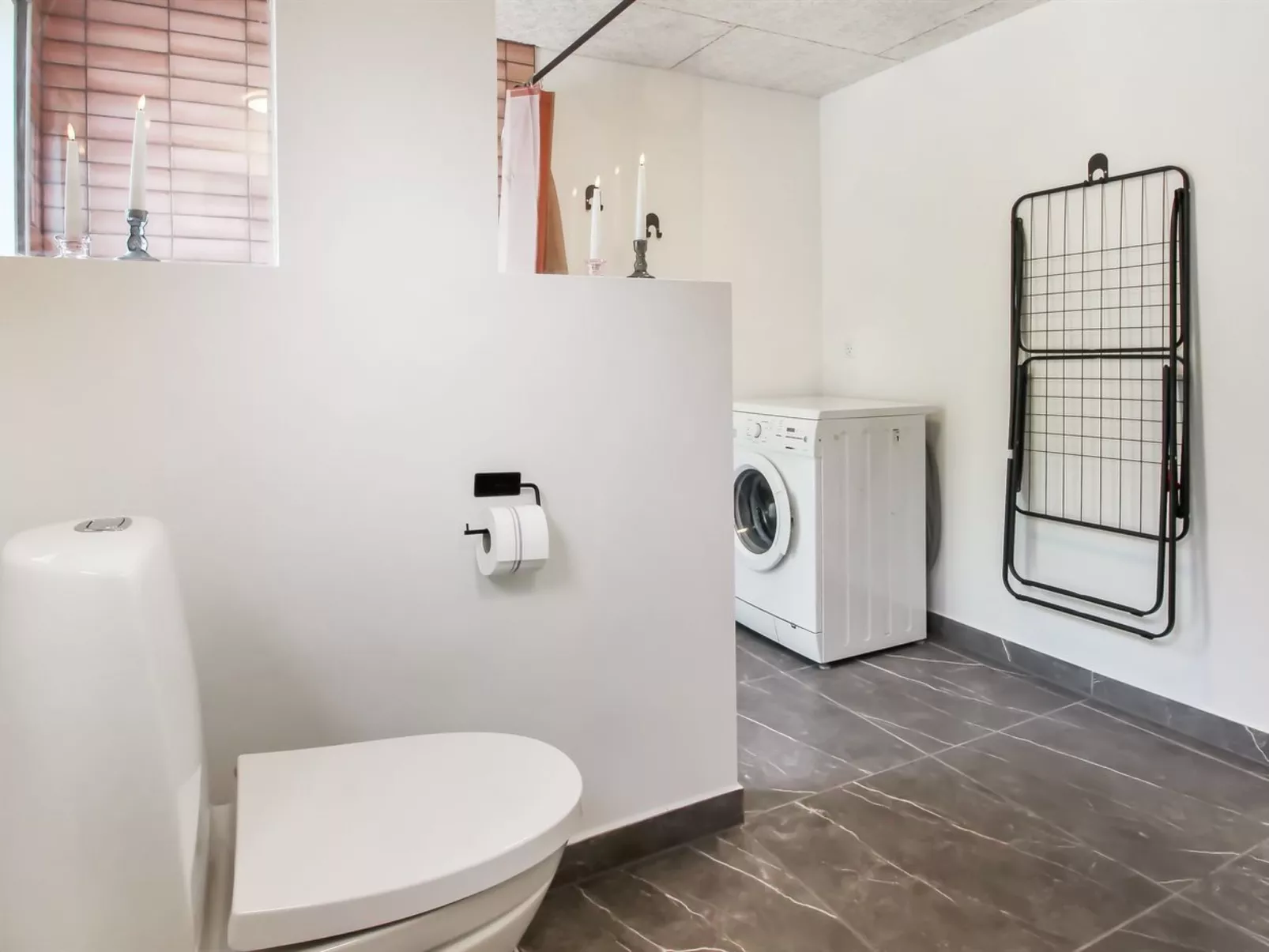 "Kabbi" - 2.6km from the sea