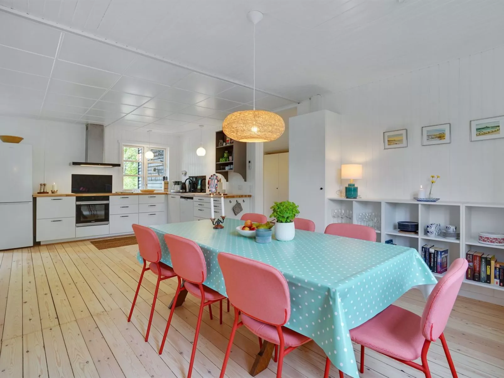 "Rohan" - 500m from the sea-Binnen