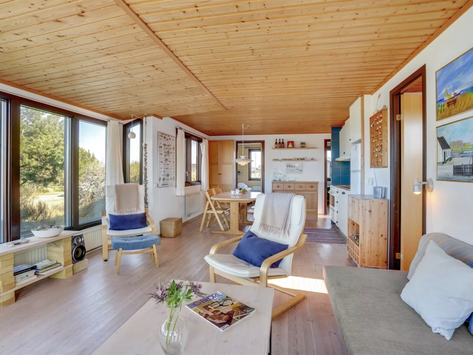 "Anniki" - 300m from the sea-Binnen