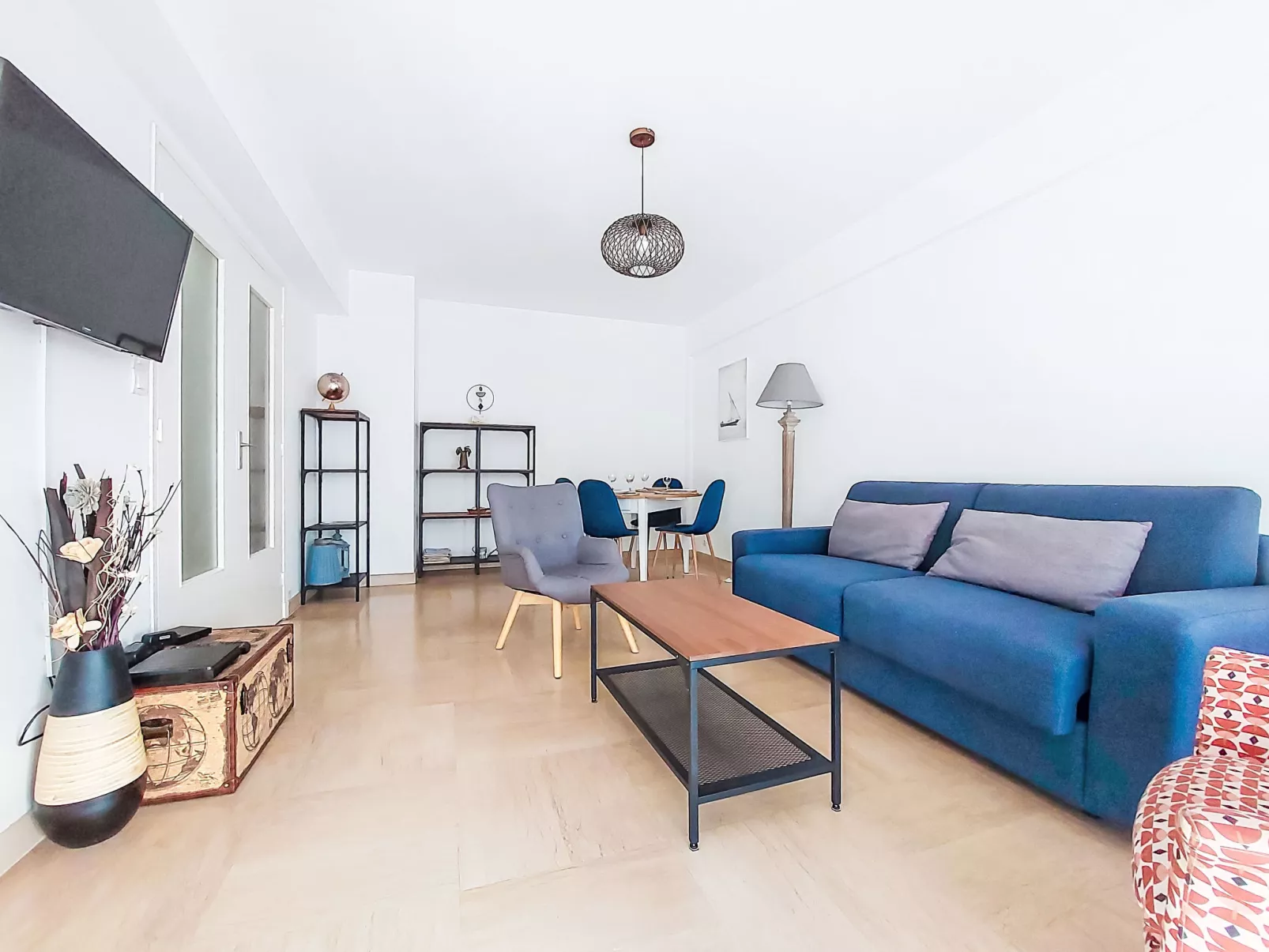 Le Clos tranquille-Binnen