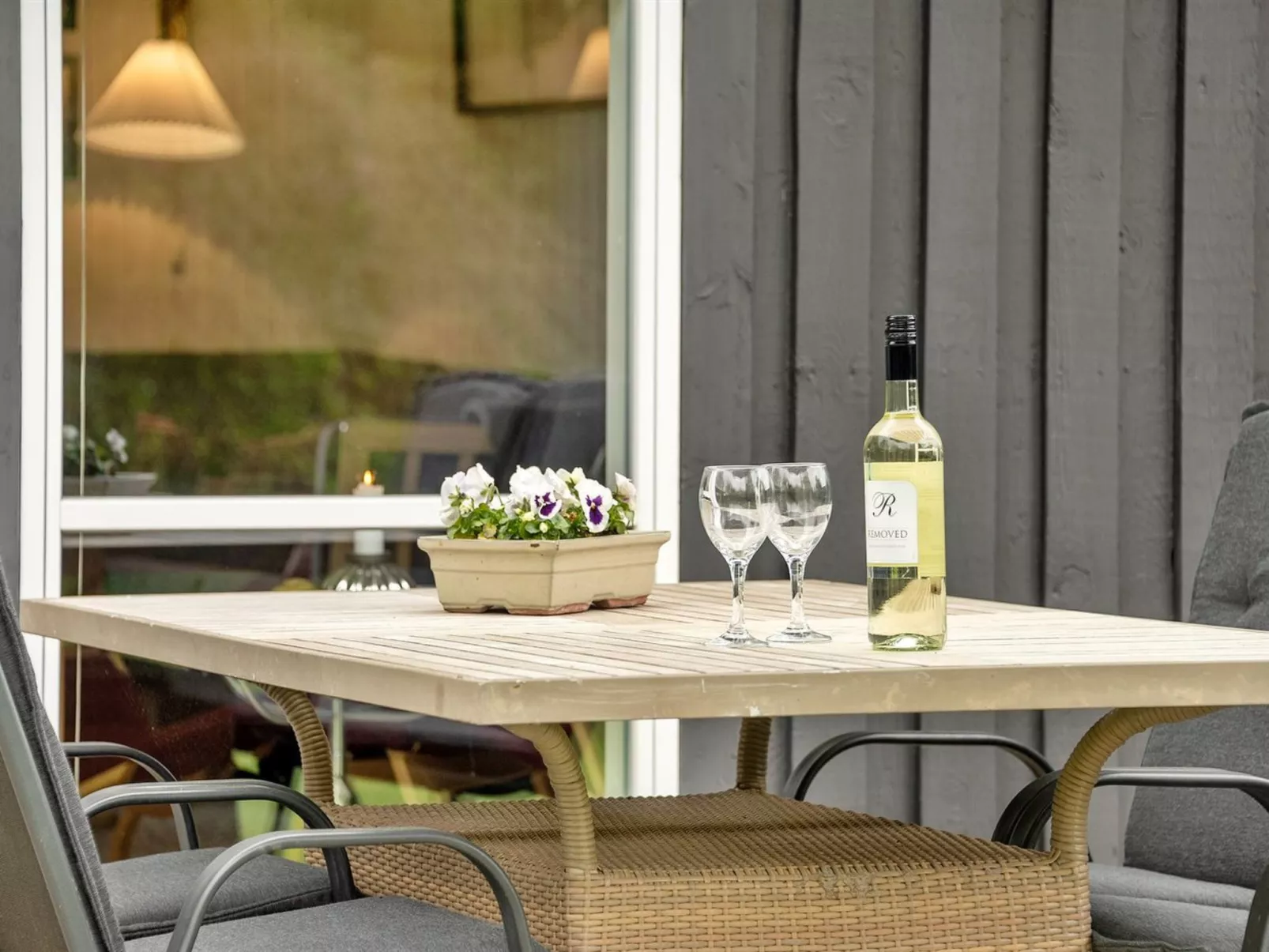 "Markvor" - 400m from the sea - Buiten