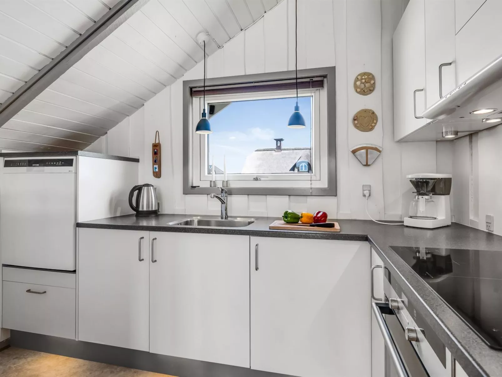 "Halda" - 300m from the sea-Binnen