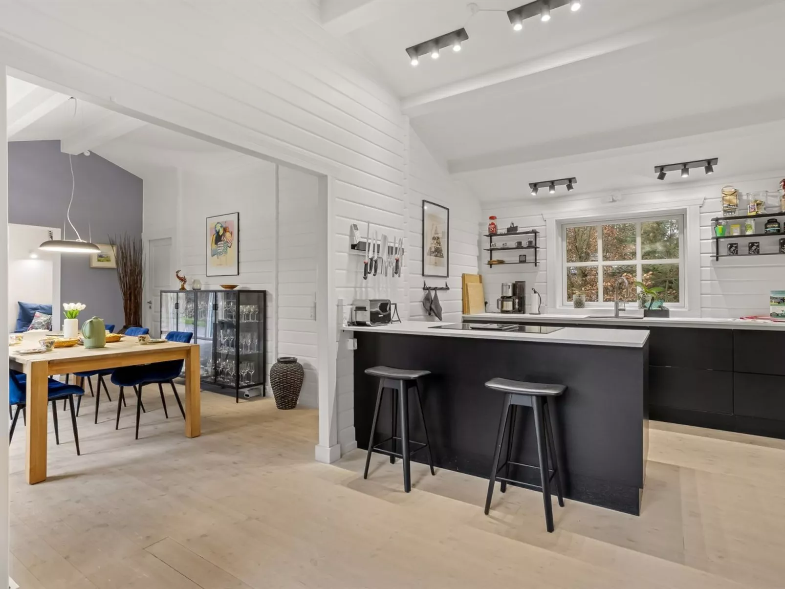 "Wolfger" - 250m from the sea-Binnen