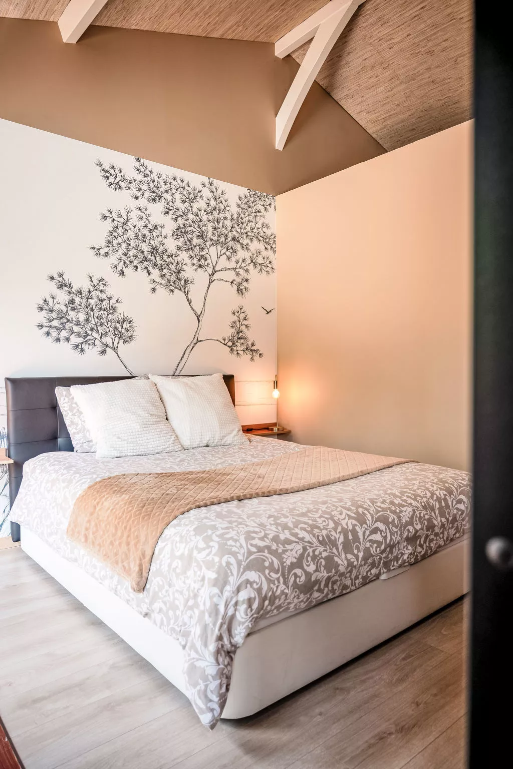 Villa Eden Bleu - Haus in Südlage mit beheiztem Pool und privatem Whirlpool - Binnen