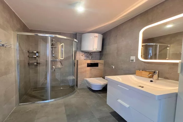 Domki 4-osobowe dla 2 osób-Badkamer