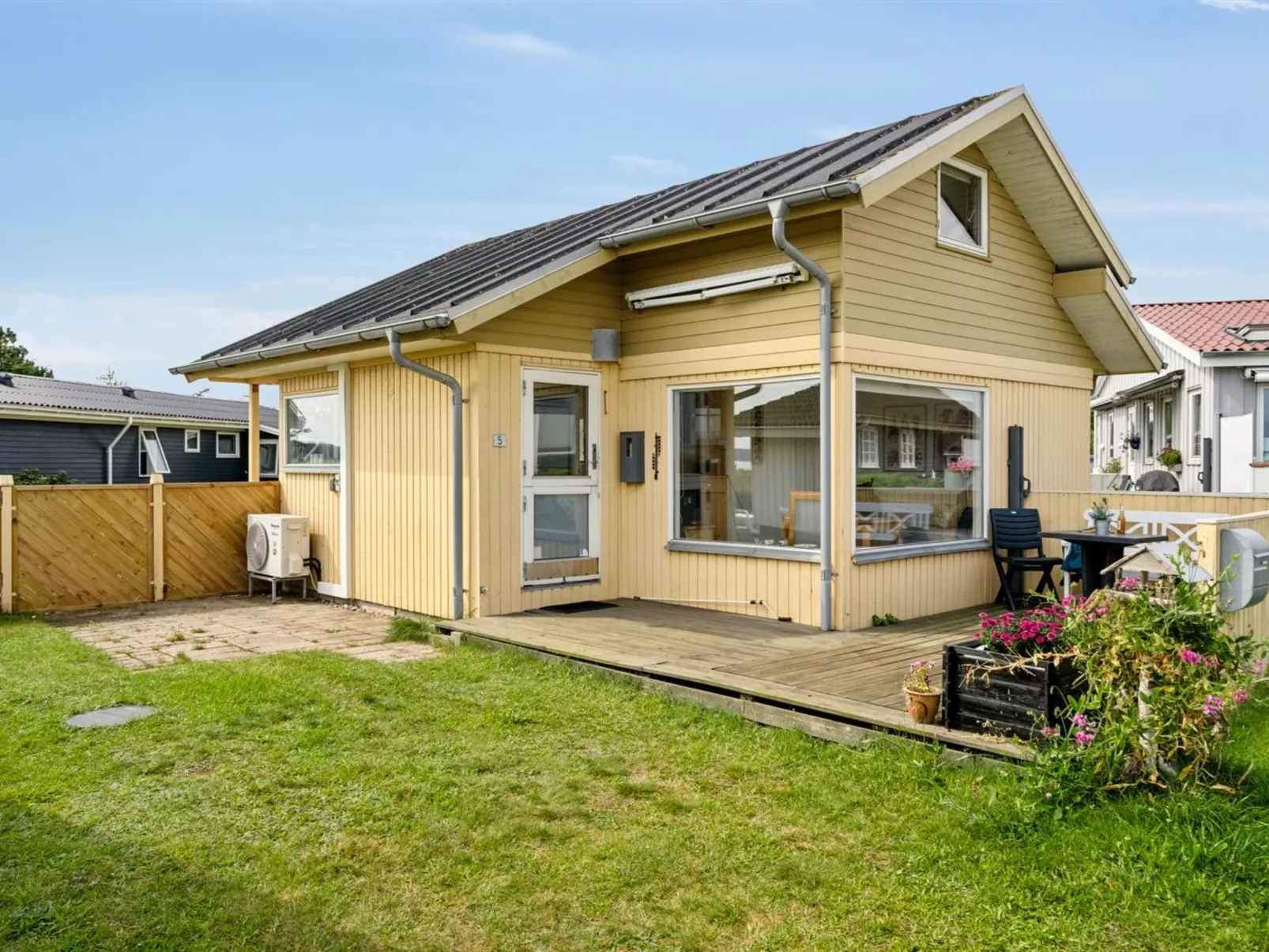 "Gudmar" - 75m from the sea-Buiten