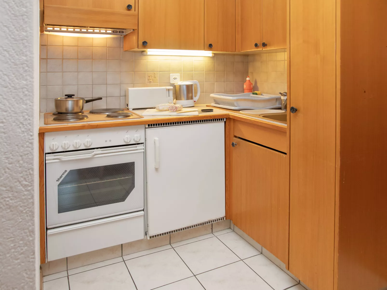 Eaux-Vives 205-Binnen