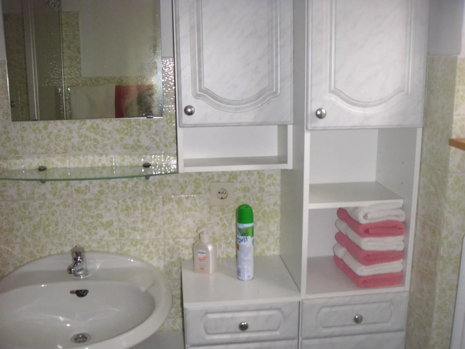 Appartement mit Garten, Grill und Terrasse-Binnen