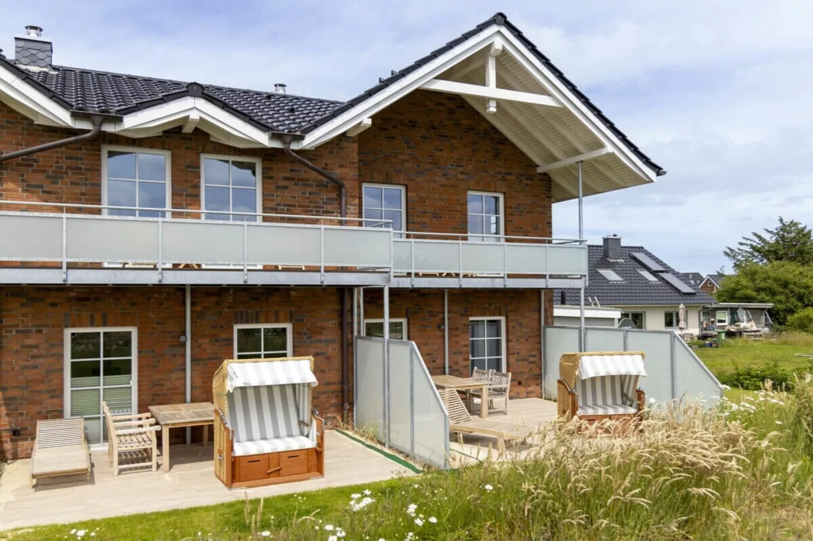 627224-Buitenkant zomer