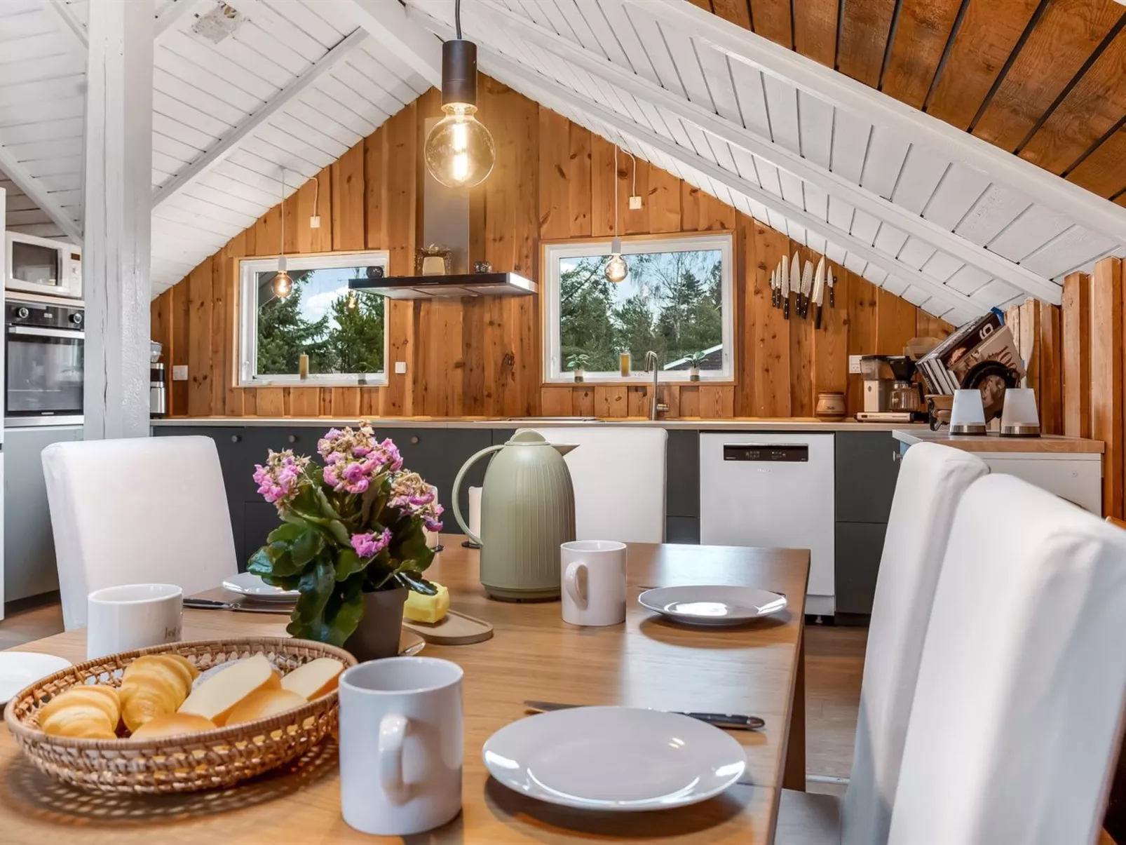 "Lycka" - 700m from the sea-Binnen