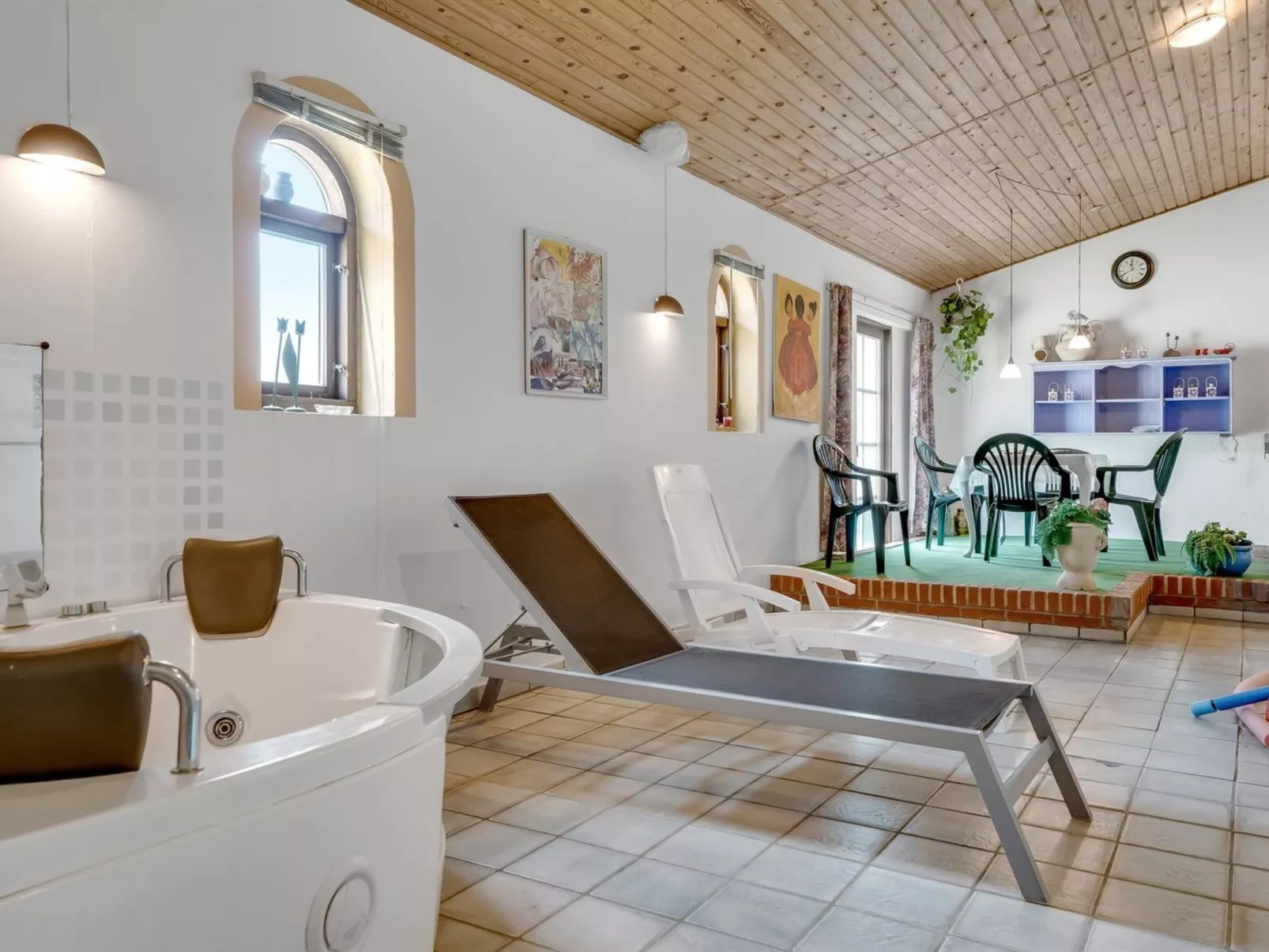 "Virve" - 100m to the fjord - Binnen