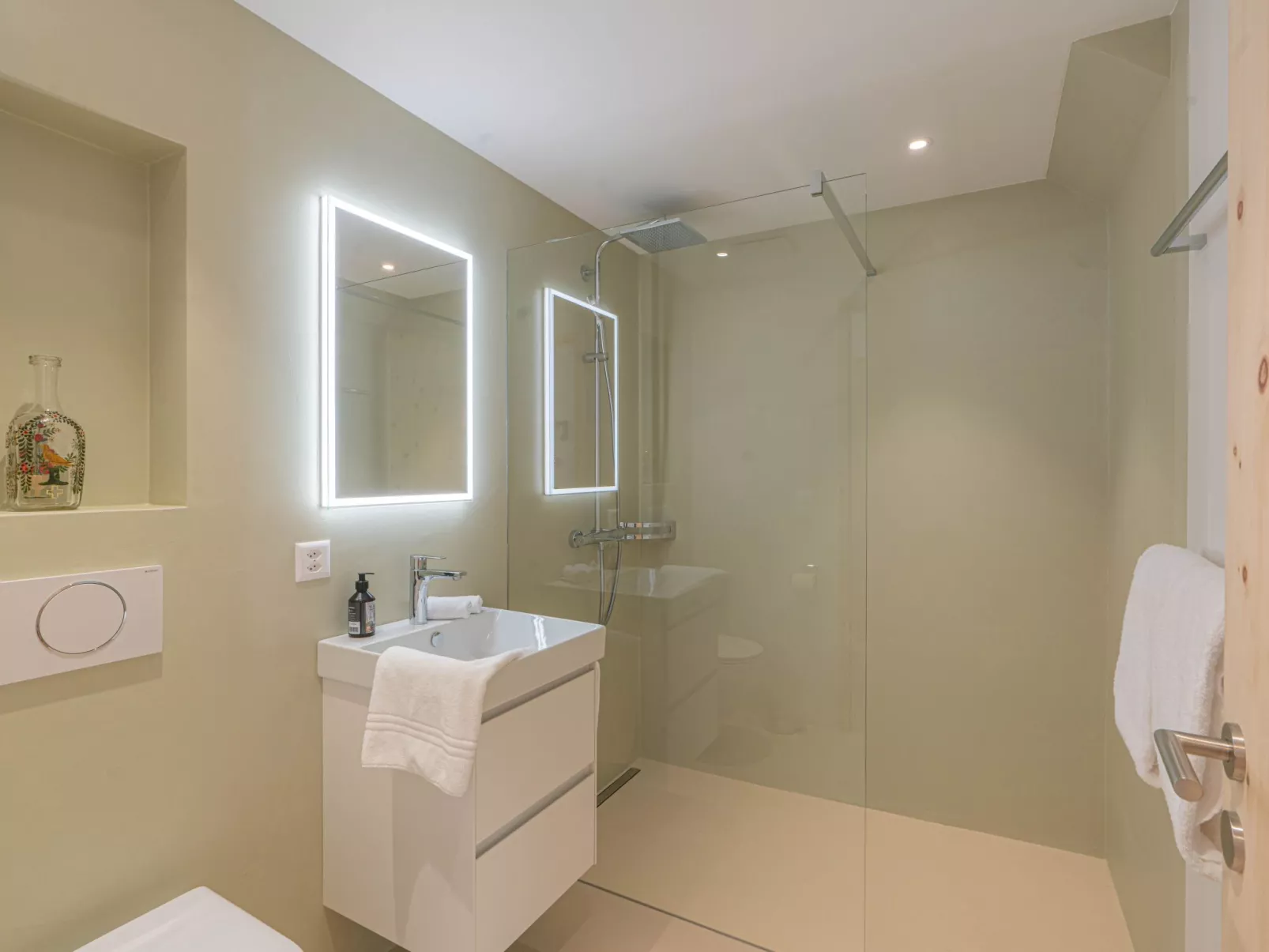 Chesa Lagrev 3 - Image-tags.info