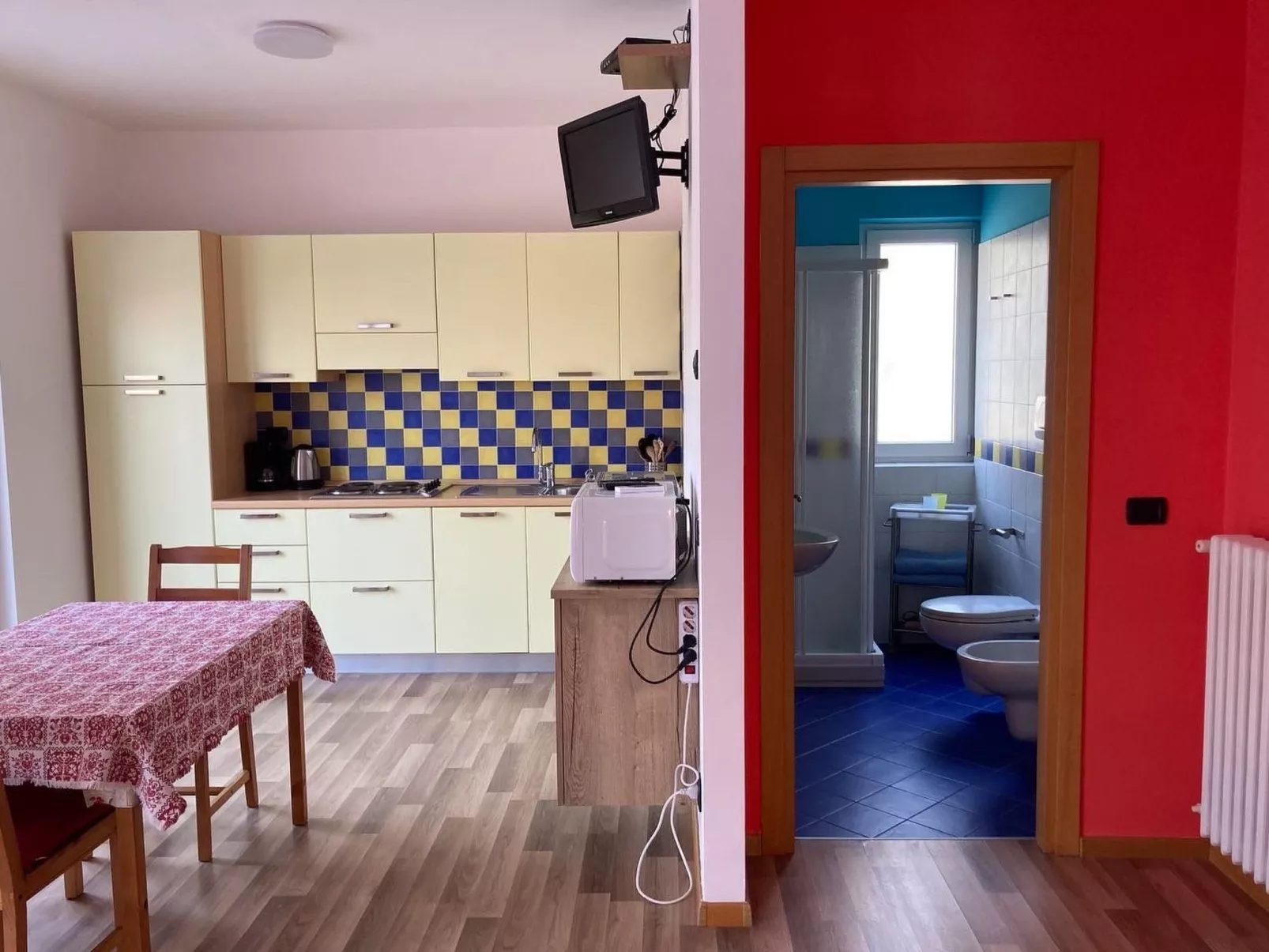 App nr. 2 - Image-tags.info