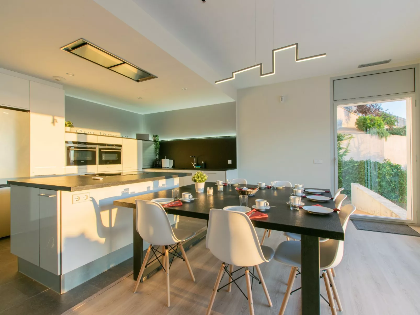 Haus Emnitan - Image-tags.info