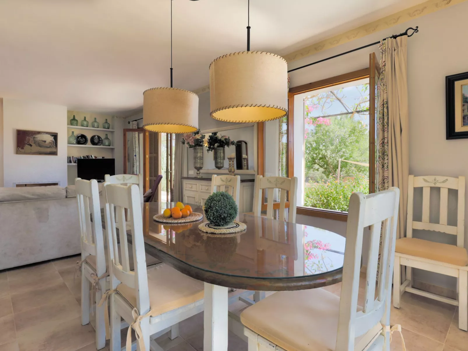 Parra - Binnen