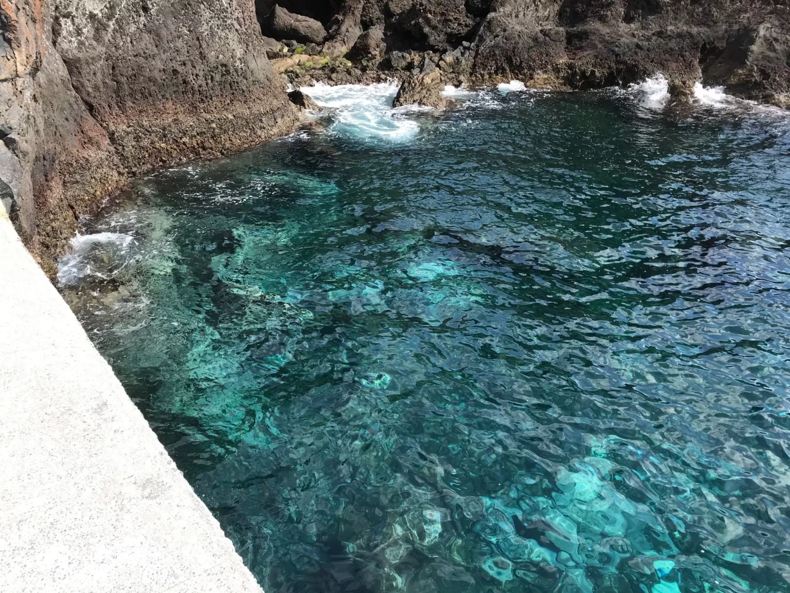 Mit Blick auf das Wasser-Image-tags.info