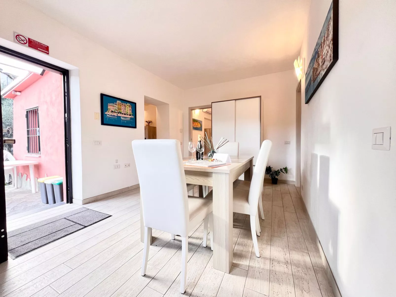 Wohnung im zweiten Stock mit Parkplatz und Garten - Image-tags.info