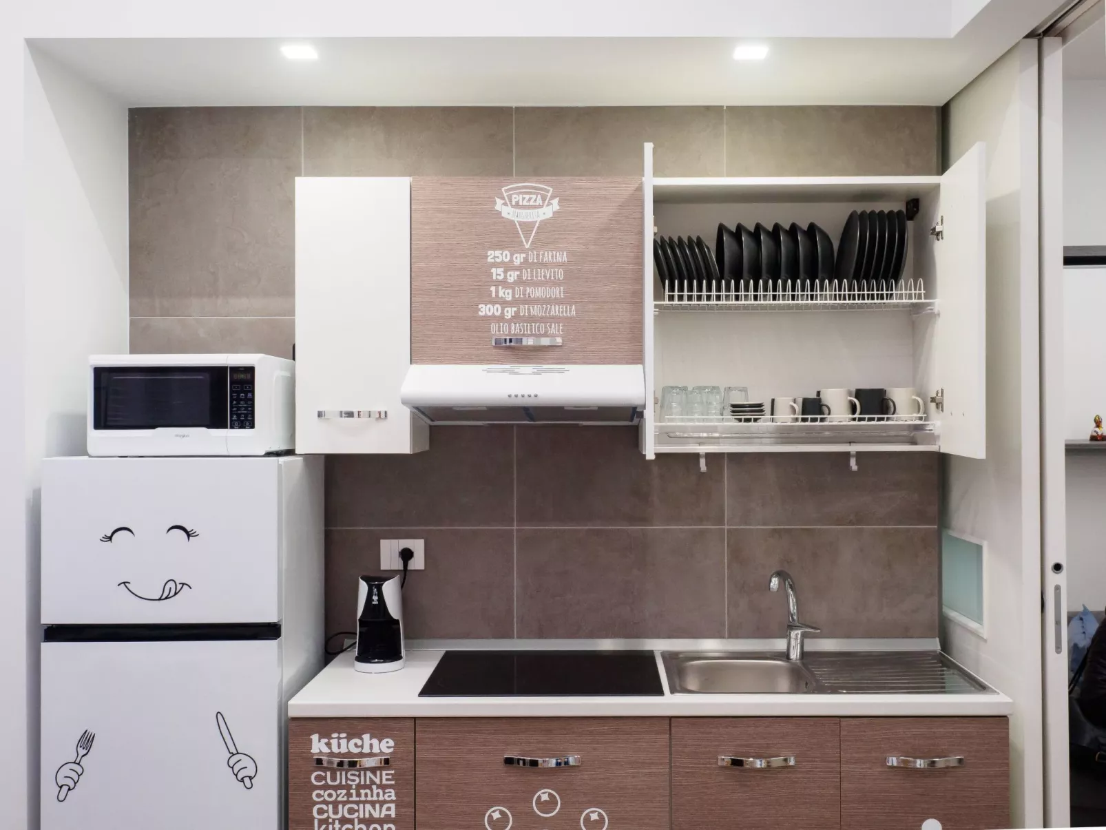 Plebiscito Home Holidays ... Im Herzen von Neapel ... nur 150 Meter von der zen - Image-tags.info