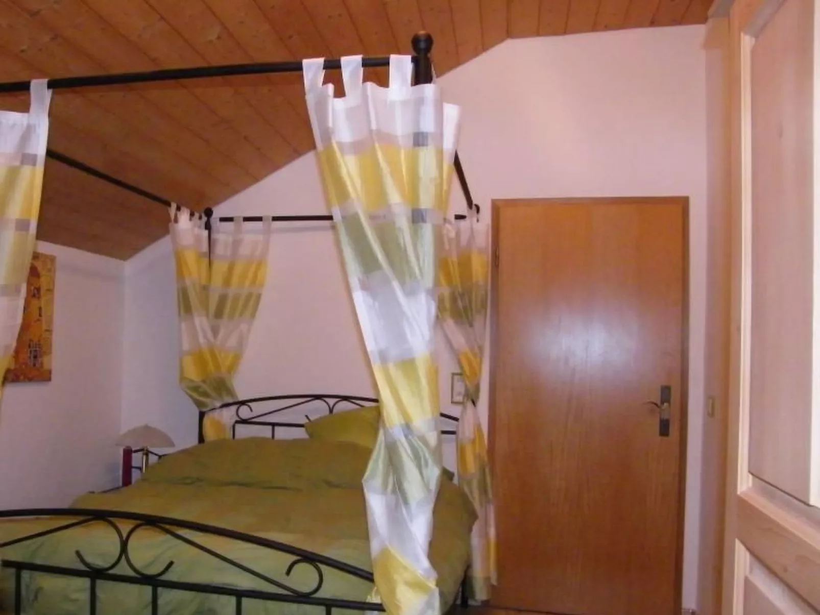 Komfortables Ferienhaus mit Garten und Parkplatz in unmittelbarer Nähe zum Stad - Image-tags.info