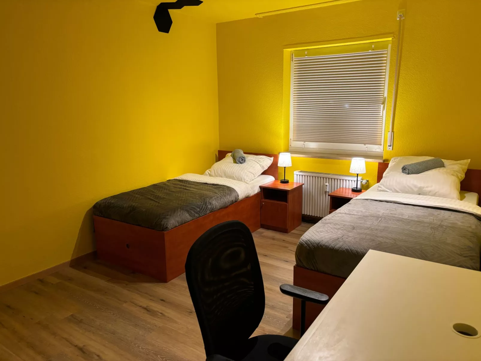 Hive-Homes-Image-tags.info