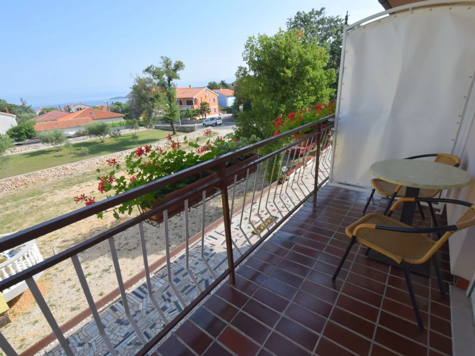 "Jospia3" mit privatem Balkon - Image-tags.info