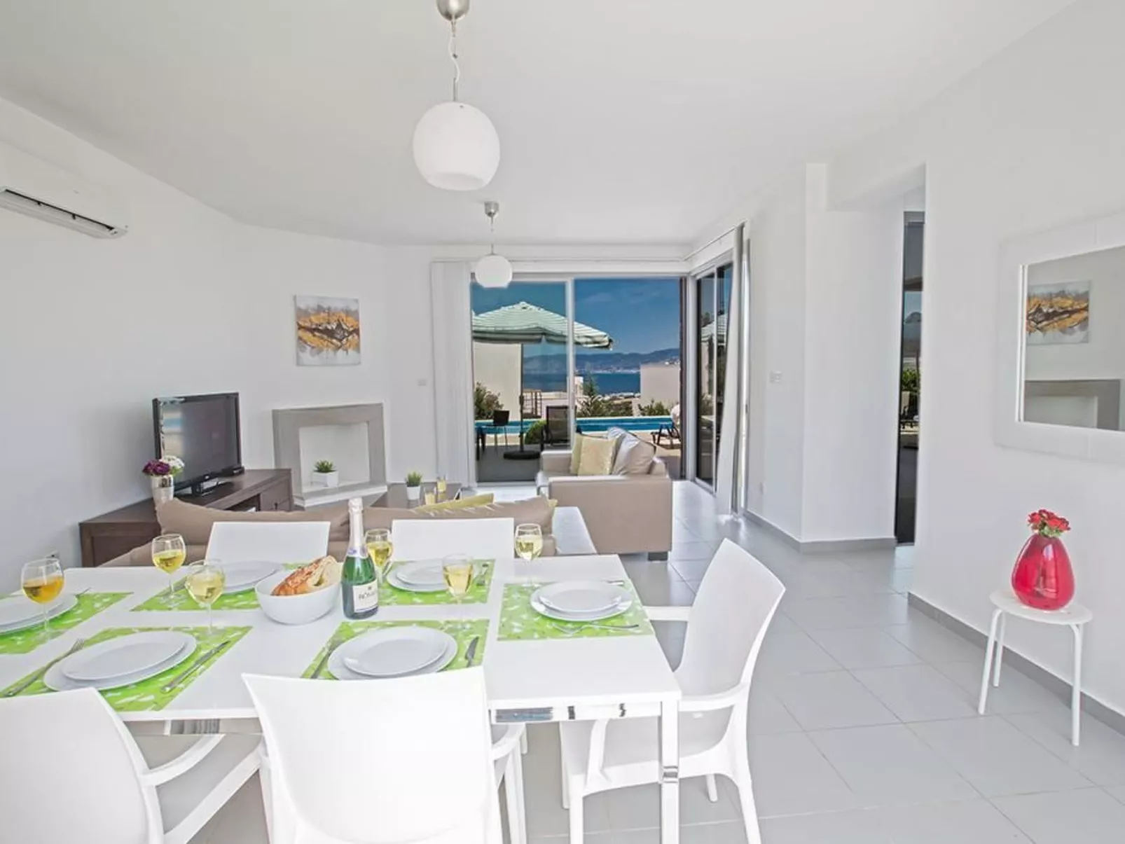 Latchi Ferienvilla EV26 - Image-tags.info