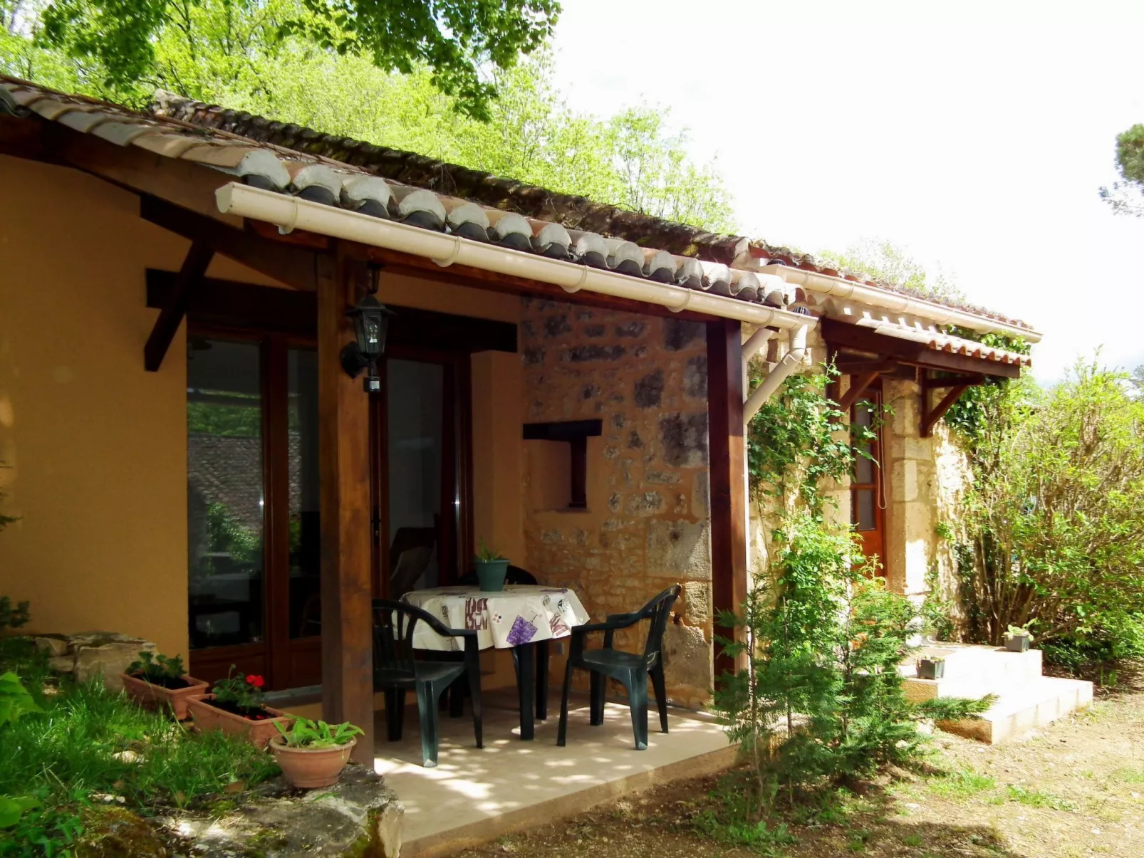 Domaine "Le Fournil" mit Jacuzzi - Buiten