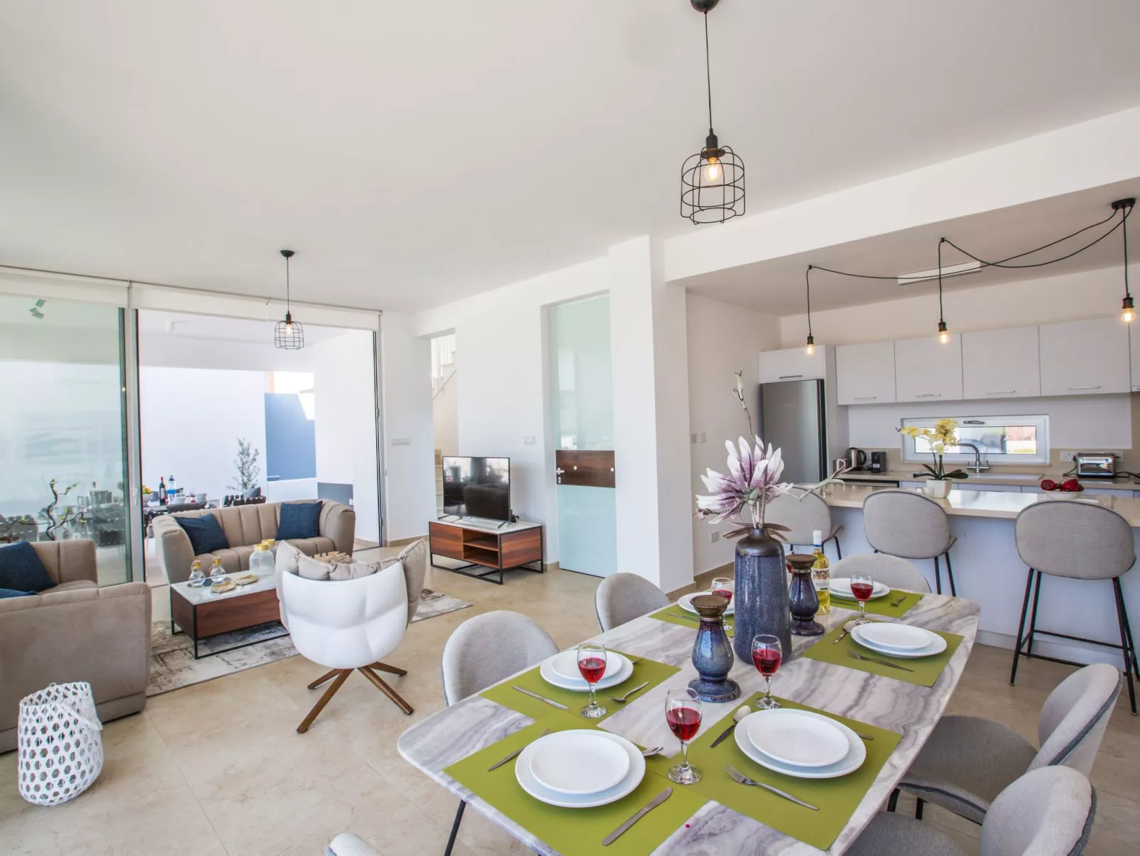 3-Schlafzimmer-Villa mit privatem Pool im Zentrum - Image-tags.info