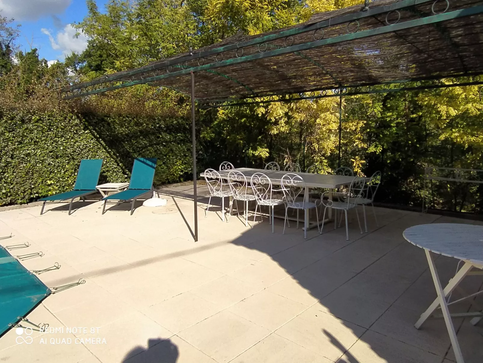 Schöne provenzalische Villa Les Carlets mit Pool - Image-tags.info