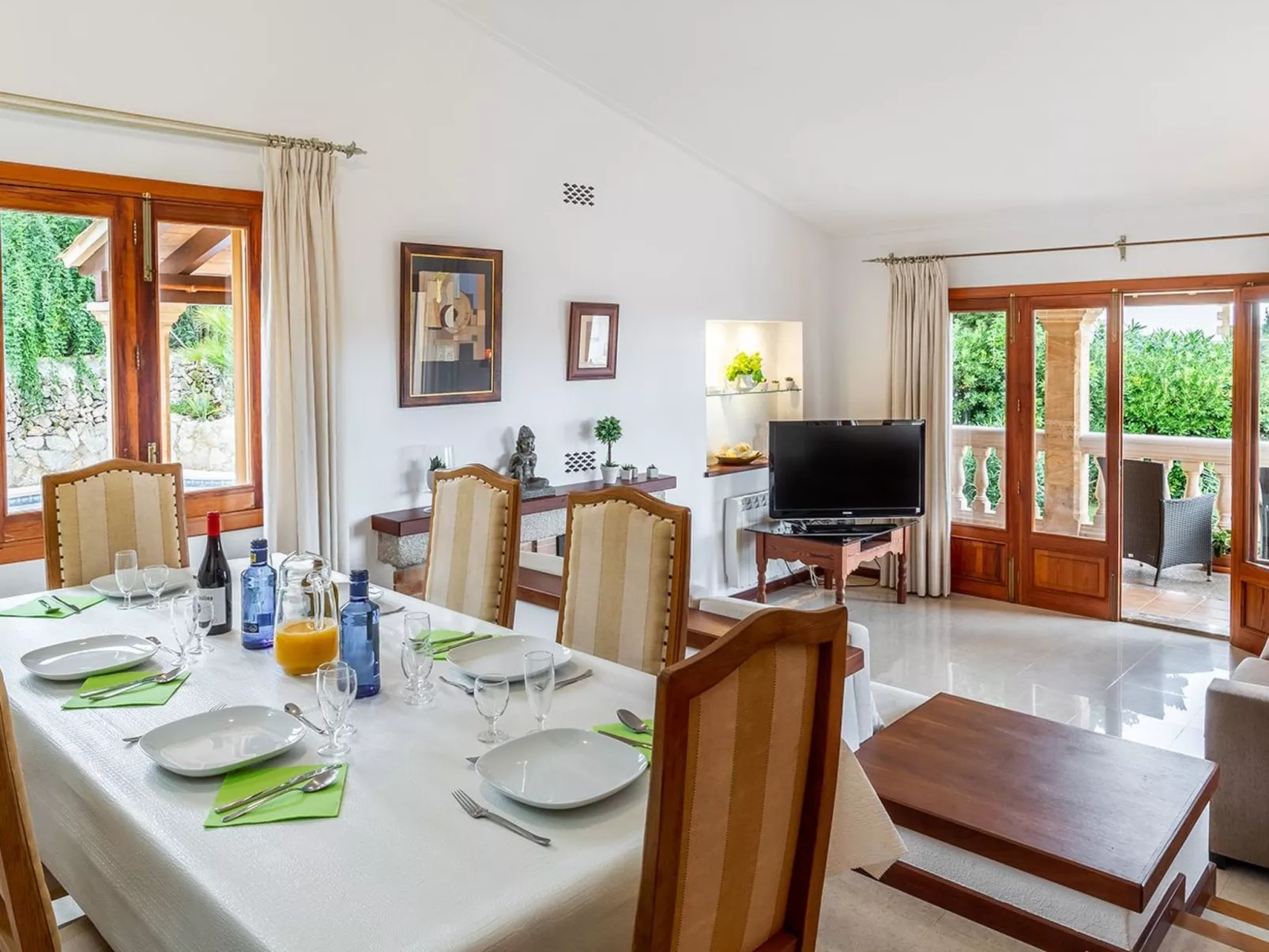 Exklusive Villa mit Meerblick und privatem Pool - Image-tags.info