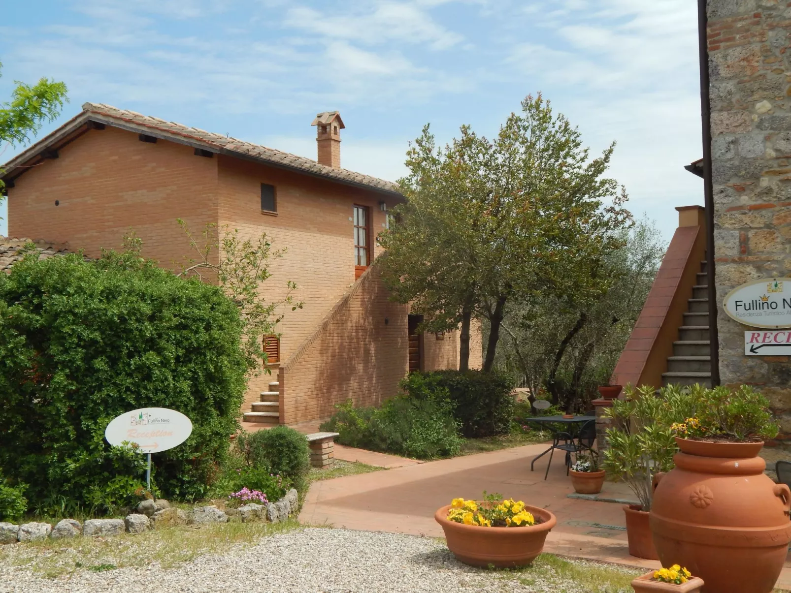 Studio im ersten Stock eines Landhauses - Image-tags.info